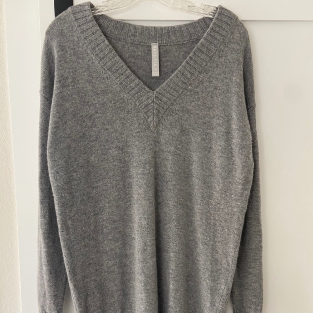 Athleta Cashmere and Wool V-neck Tunic Sweater